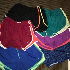 Nike shorts size Large